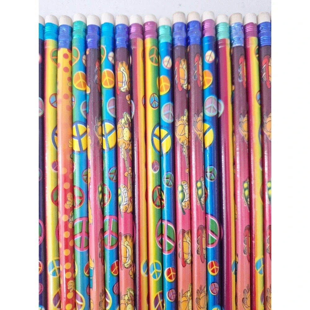 Vintage 1978 Garfield PENCIL LOT OF 25 Unused Loose Pencils- 25 Regular Size NEW